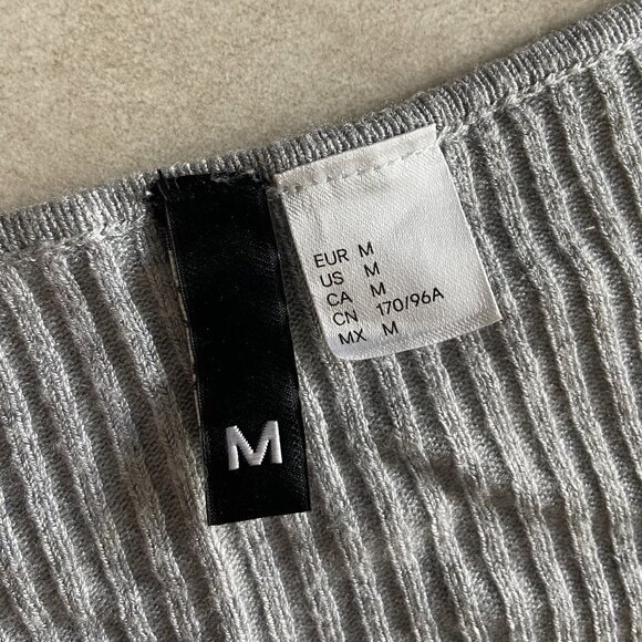 H&M Ribbed Zip Up Cardigan ASO Clary Fray - Picture 6 of 9